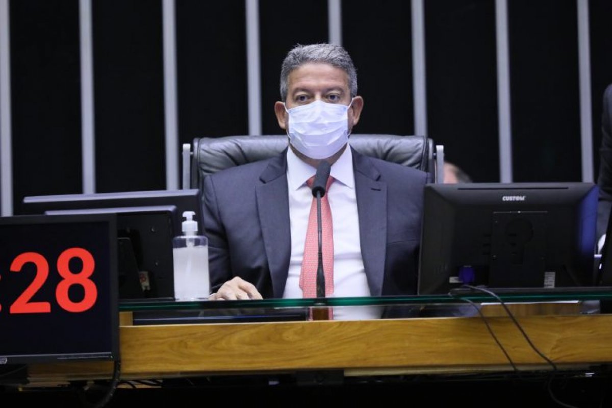 PEC que altera a composição do CNMP deve ser votada na próxima terça-feira (19)