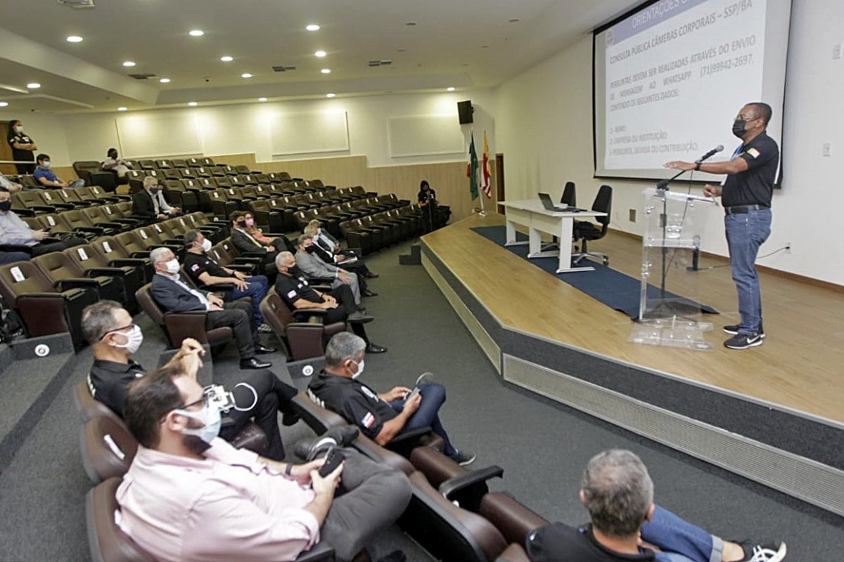 SSP define detalhes sobre contratação de câmeras corporais em audiência pública