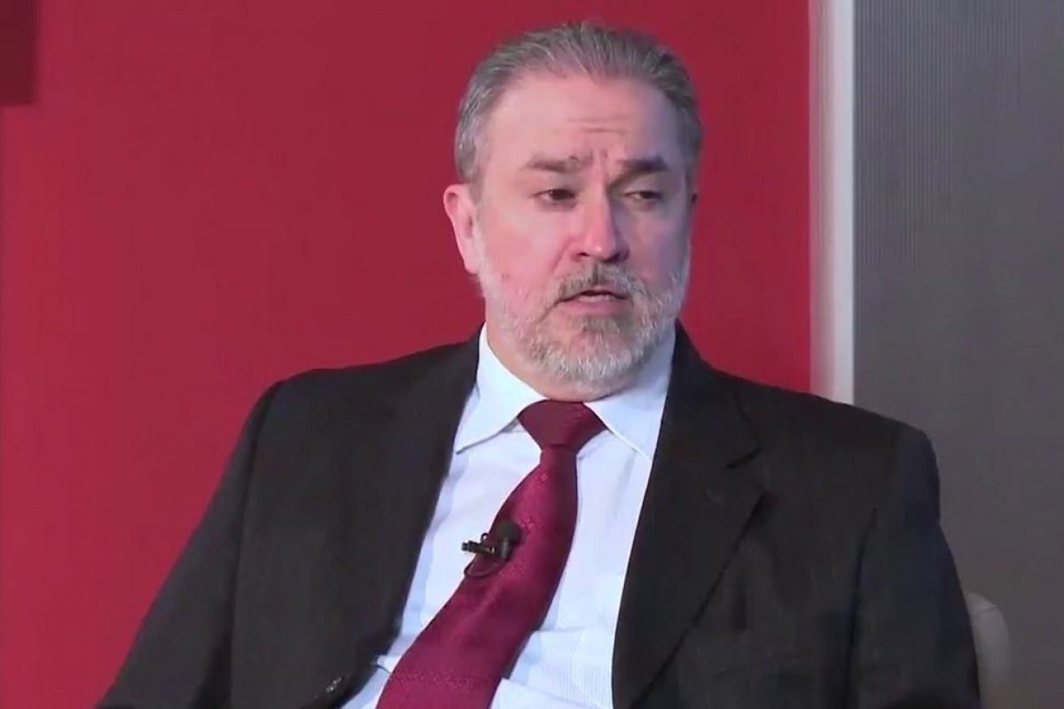 PGR repudia atitudes de Rodrigo Janot e declarações de Gilmar Mendes