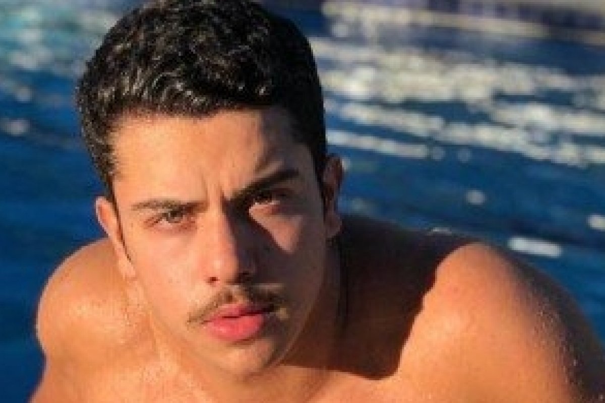 Beleza do filho da atriz Fabiana Karla agita a web