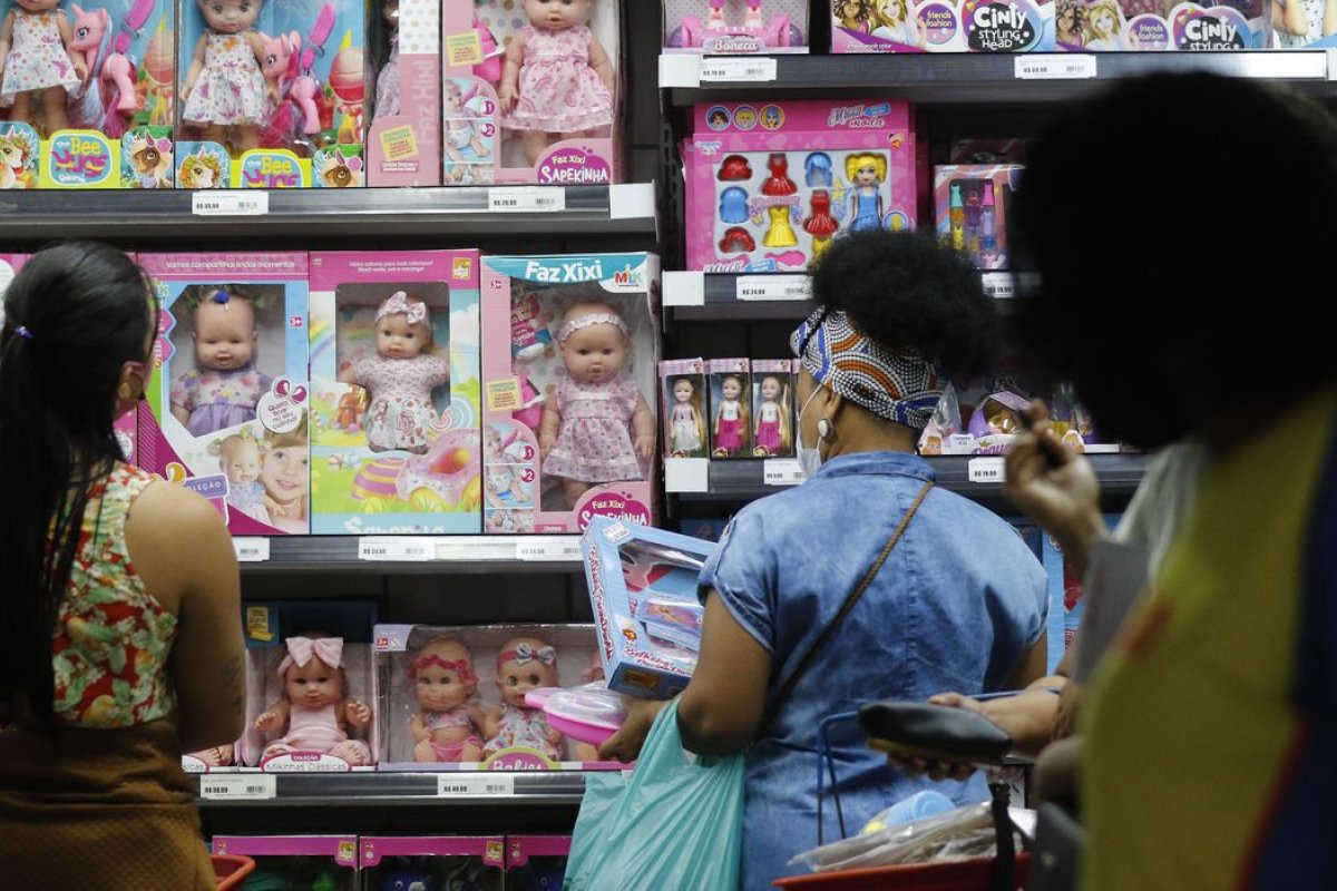 Rio de Janeiro passa a permitir lotação máxima em shoppings