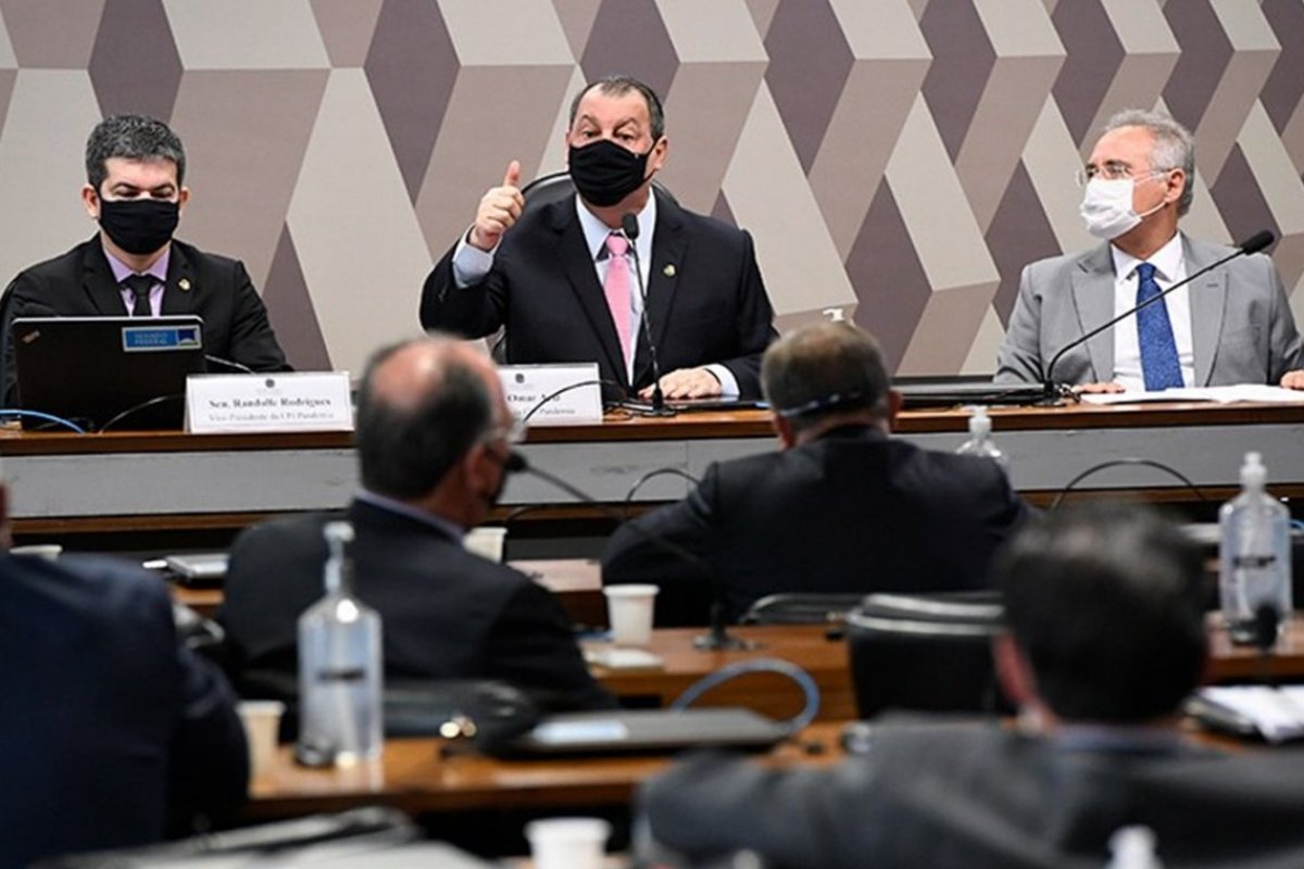 Renan: "Estou aberto para aceitar o ponto de vista da maioria"