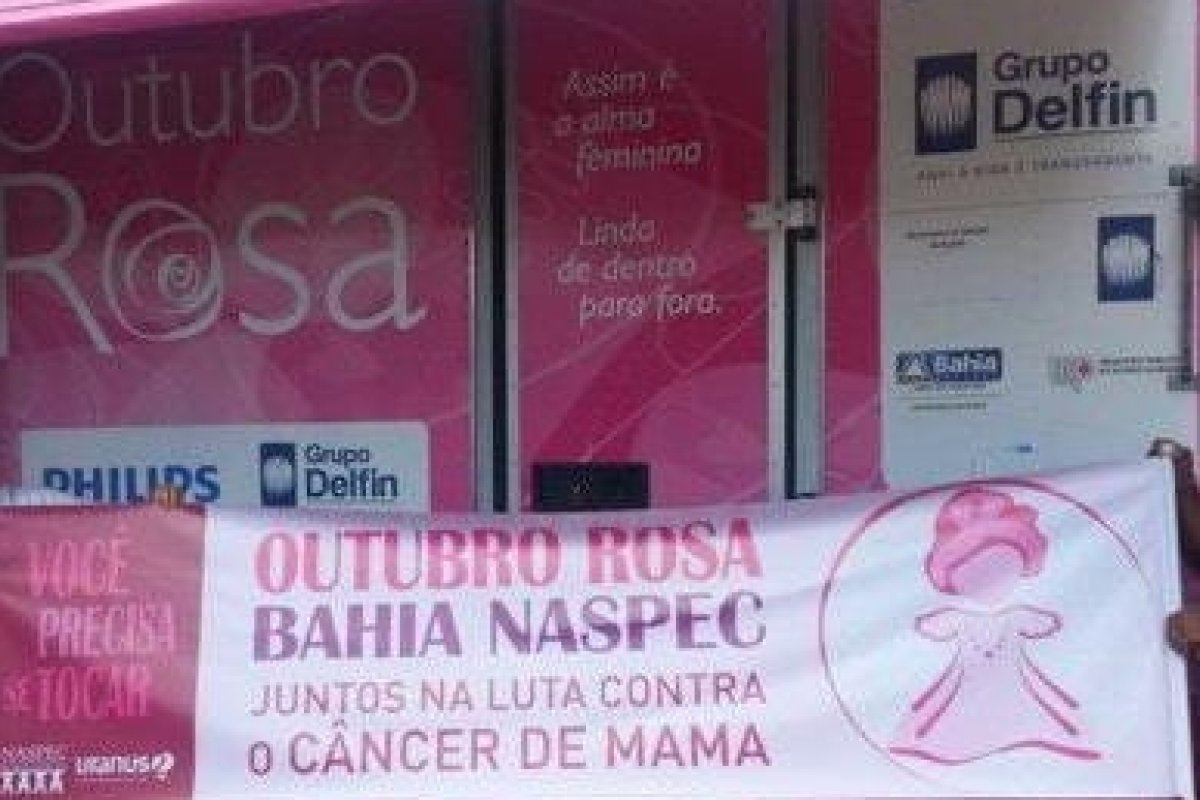 Em mobilização ao Outubro Rosa, Naspec realiza campanha informativa para mulheres em tratamento no SUS