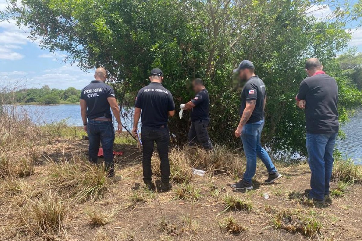 Polícia prende mulher suspeita de arremessar filho em rio