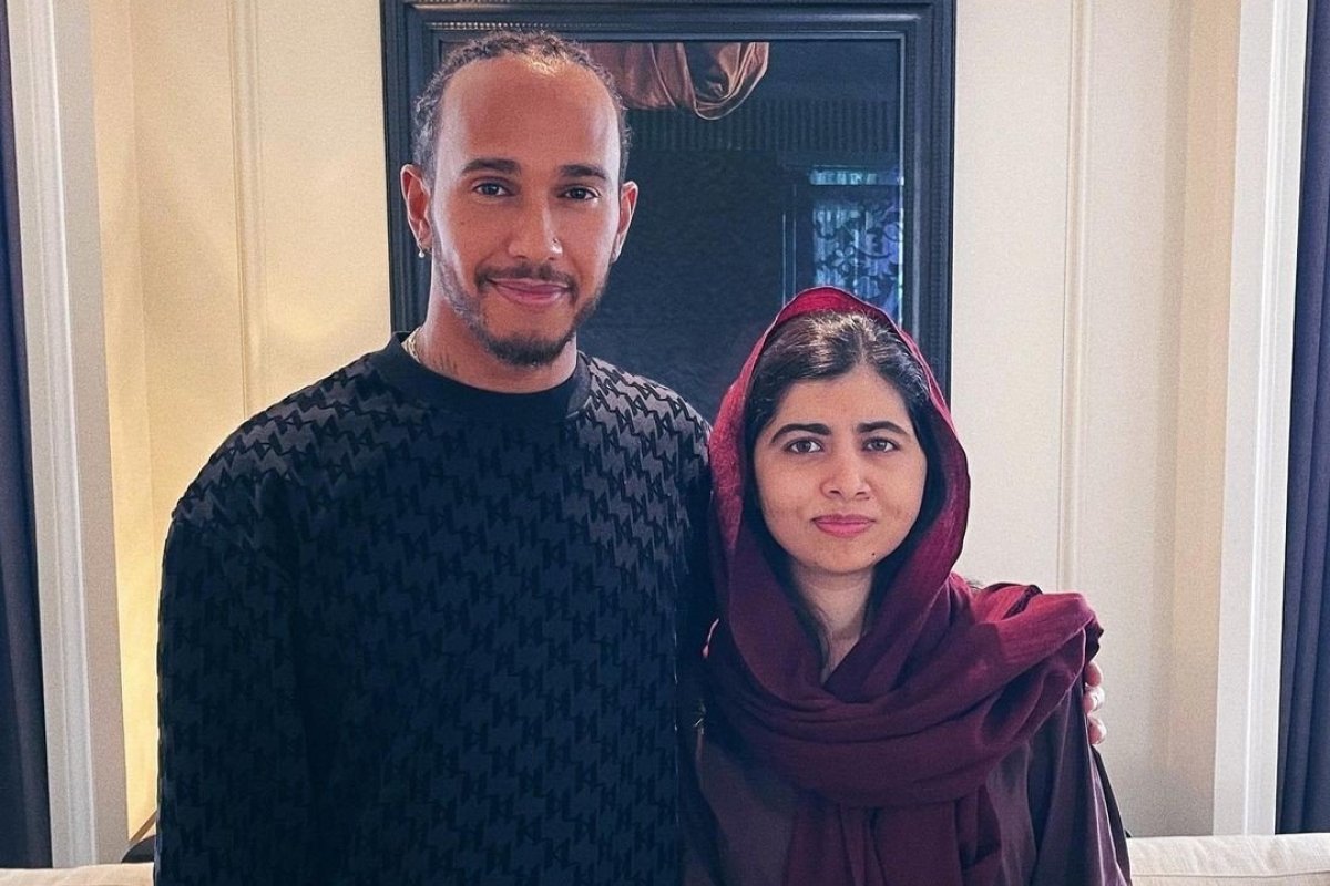 Nas redes sociais, Lewis Hamilton elogia Malala: 'Inspiradora'