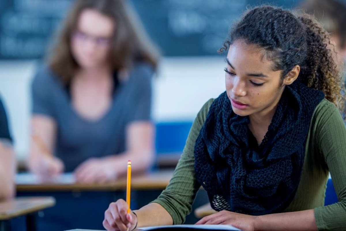 Universidade baiana oferece 50 bolsas integrais para melhores colocados em vestibular