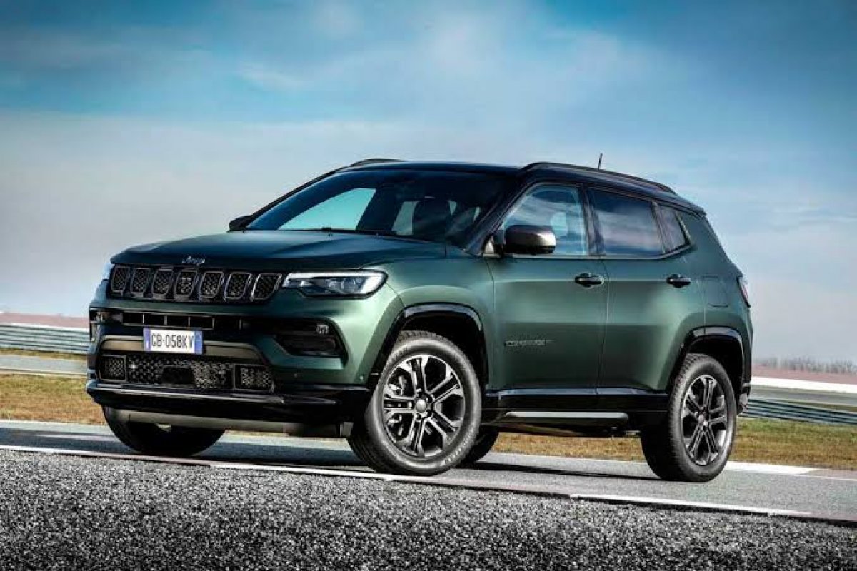 Jeep Compass chega a 315 mil unidades fabricadas em Pernambuco