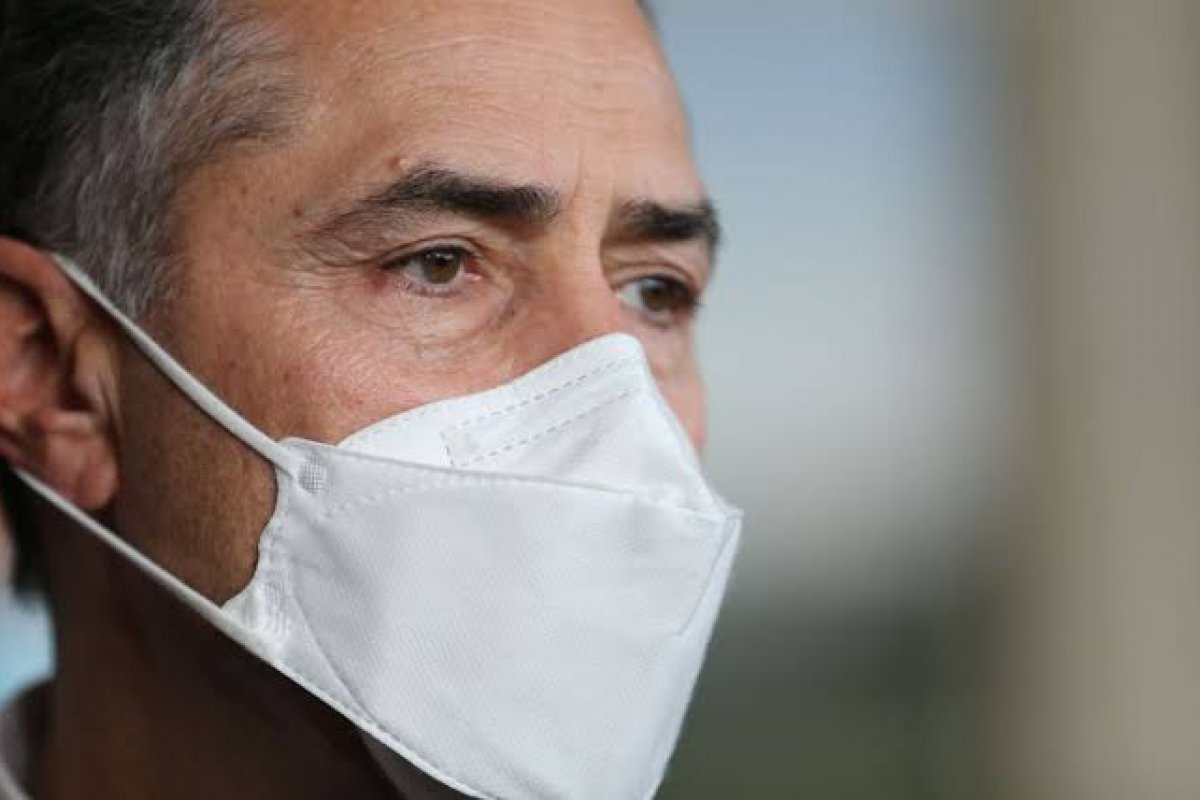 Indicação de crimes é mais política do que jurídica, diz Barroso sobre CPI