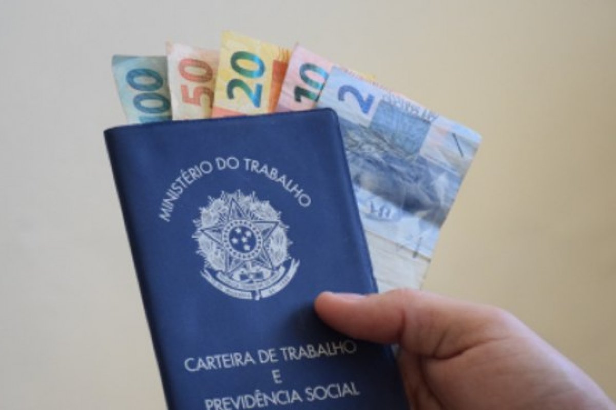 Dois terços dos reajustes salariais no Brasil ficam abaixo da inflação em setembro, aponta Fipe