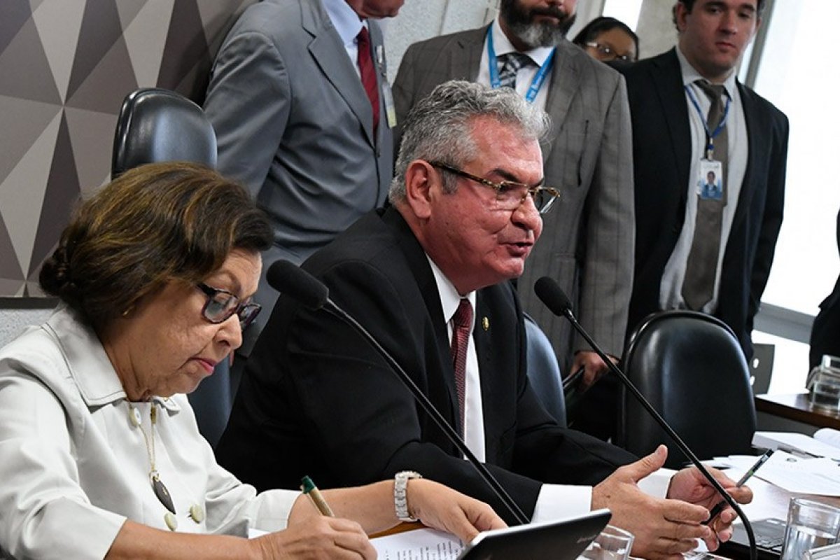 Fake news polarizada