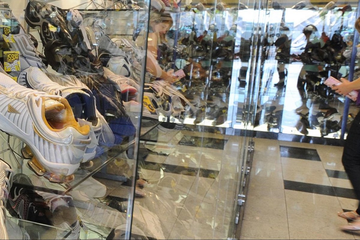 Setor de serviços deve gerar 103 mil vagas temporárias no país neste fim do ano, diz pesquisa