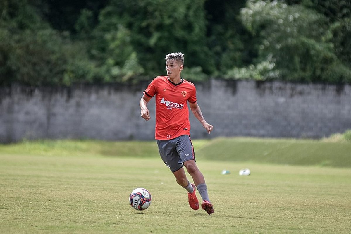 Na tentativa de milagre, Vitória quer embalar segundo triunfo na Série B para tentar deixar Z-4