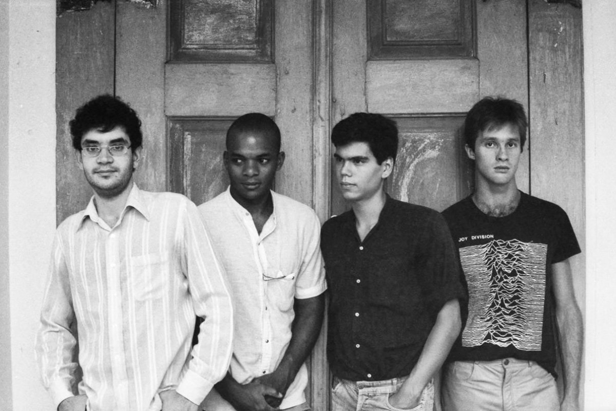 Artistas se manifestam após cancelamento de documentário sobre a Legião Urbana