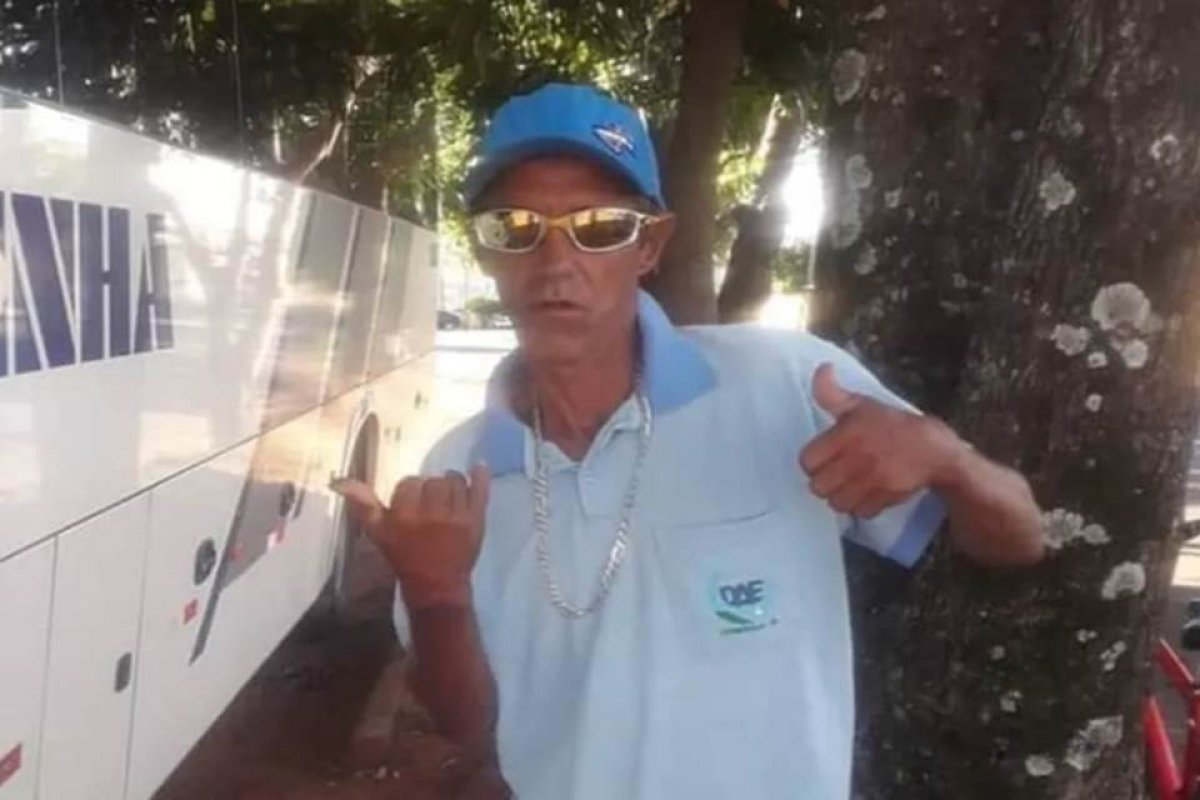 Em São Paulo, homem finge assalto e é morto por policial em lanchonete