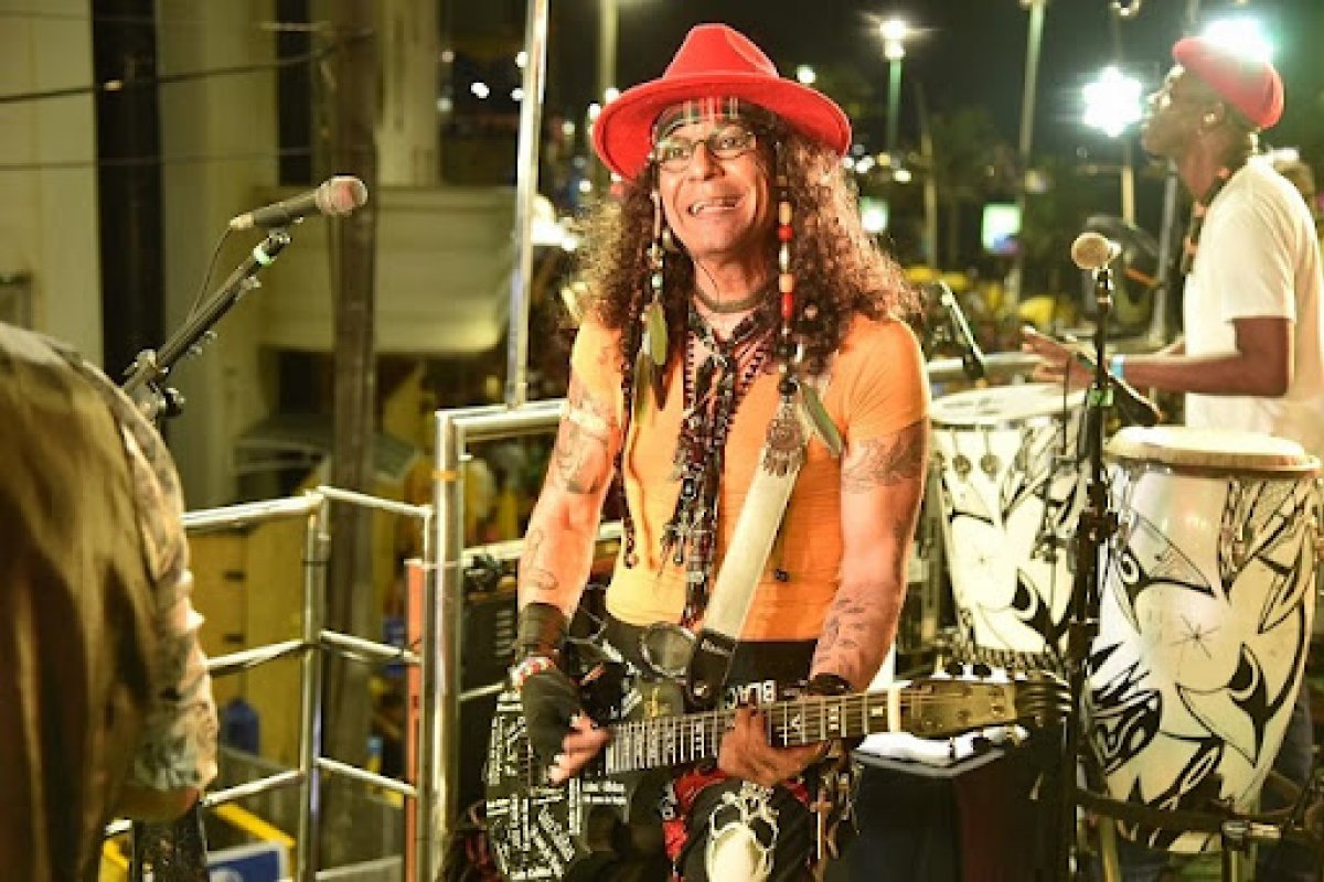 Lançando novo projeto, Luiz Caldas diz que parou de cantar ‘Fricote’ porque não quer ‘ofender’