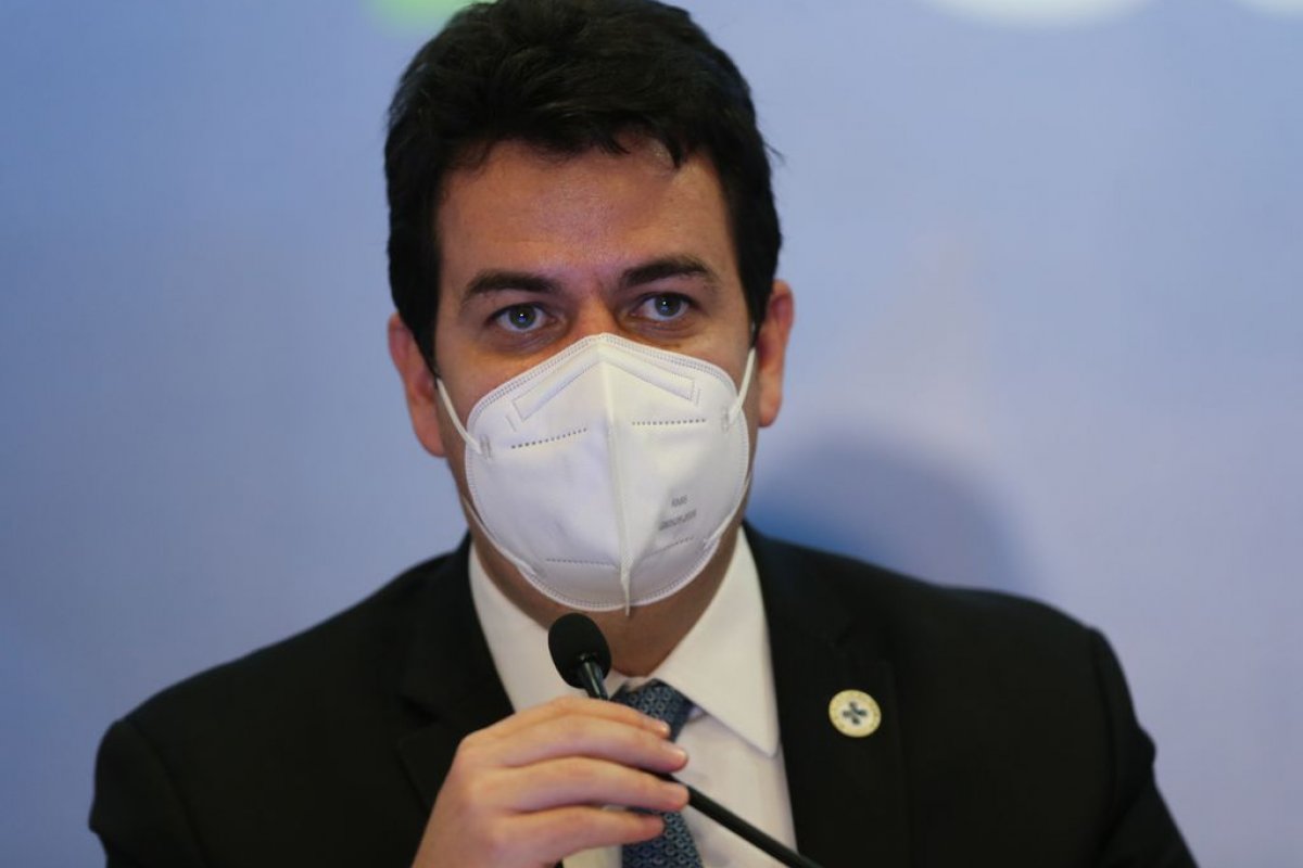 Brasil deve receber mais 10 milhões de doses da Pfizer até o fim da semana