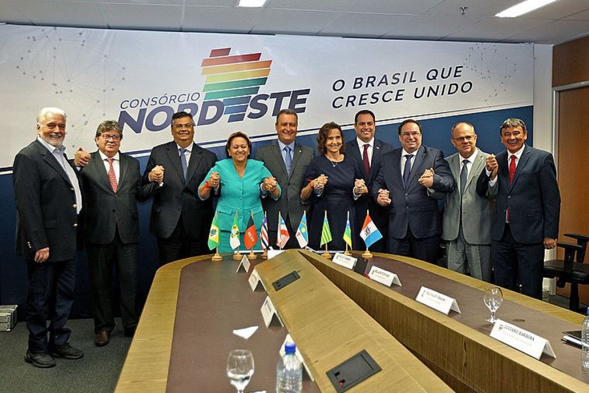 Girão pede à CPI indiciamento de Carlos Gabas por suspeitas no Consórcio Nordeste