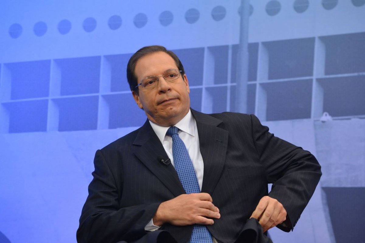 Luís Felipe Salomão pede ao STF o compartilhamento de provas sobre fake news