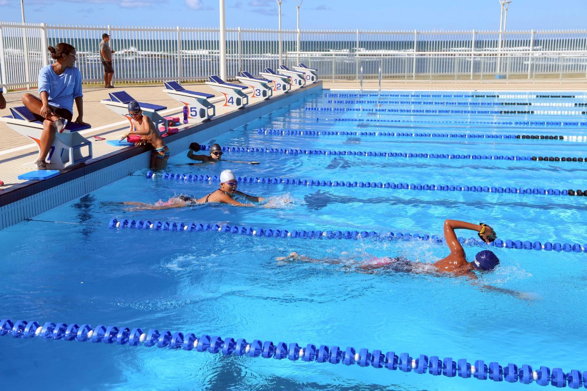 Arena aquática oferece 500 vagas gratuitas para natação e hidroginástica