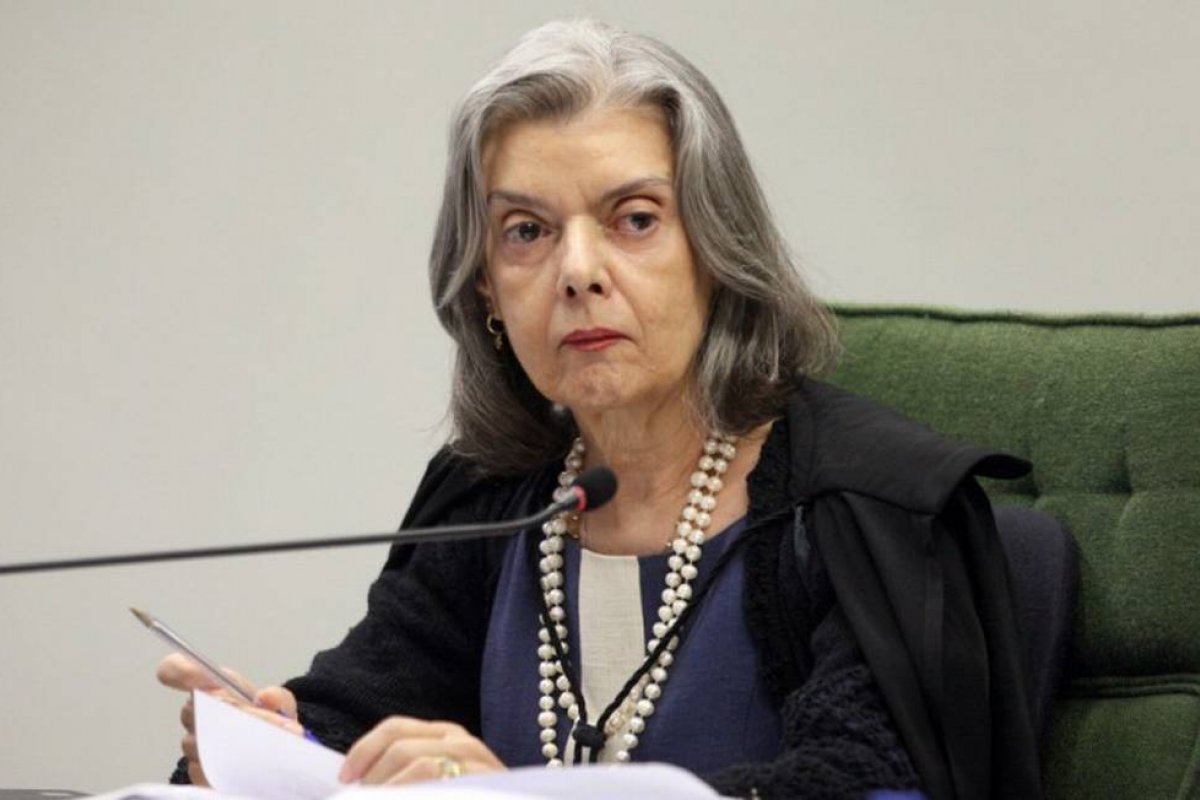 STF manda PGR detalhar medidas em pedidos de investigação de Bolsonaro