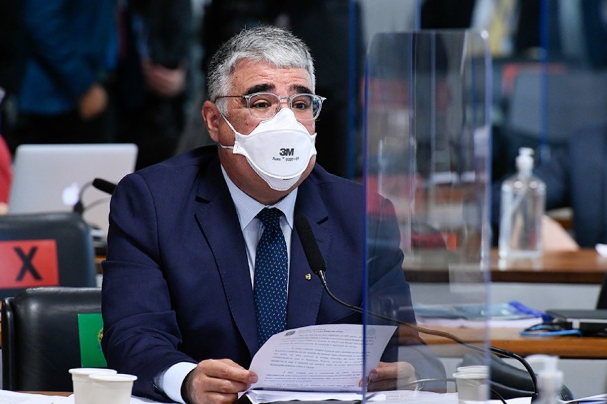 CPI da Covid: 'Perderam a mão nesse relatório', diz Girão