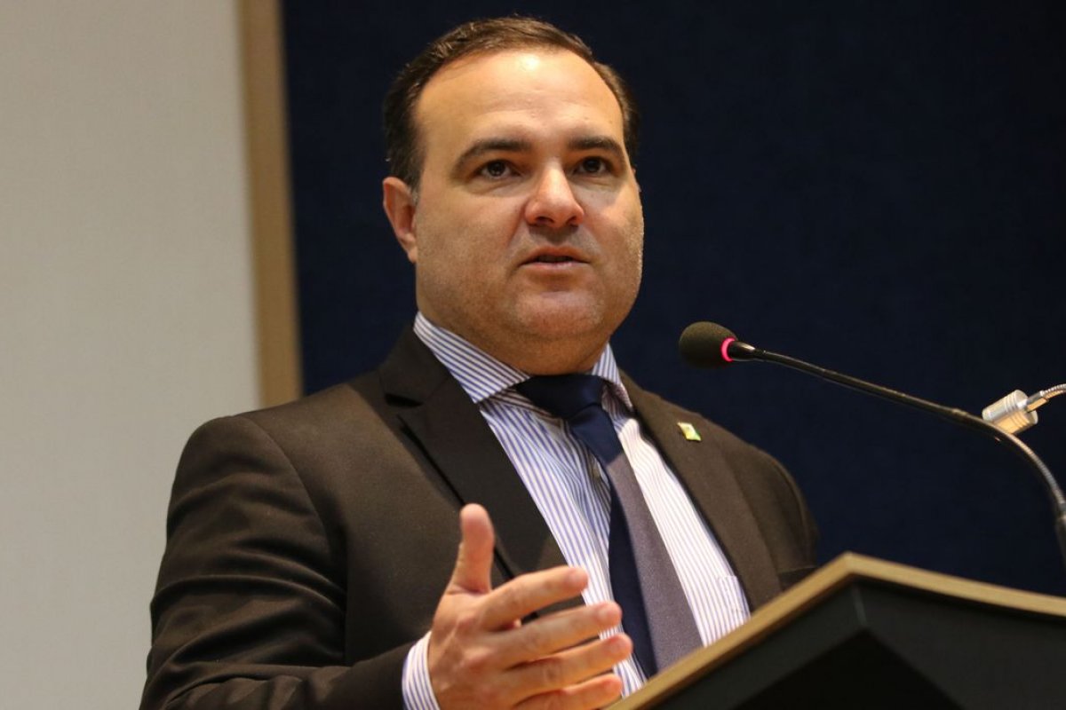 Relatório do TCU alerta governo federal sobre falta de verbas para serviços públicos em 2022