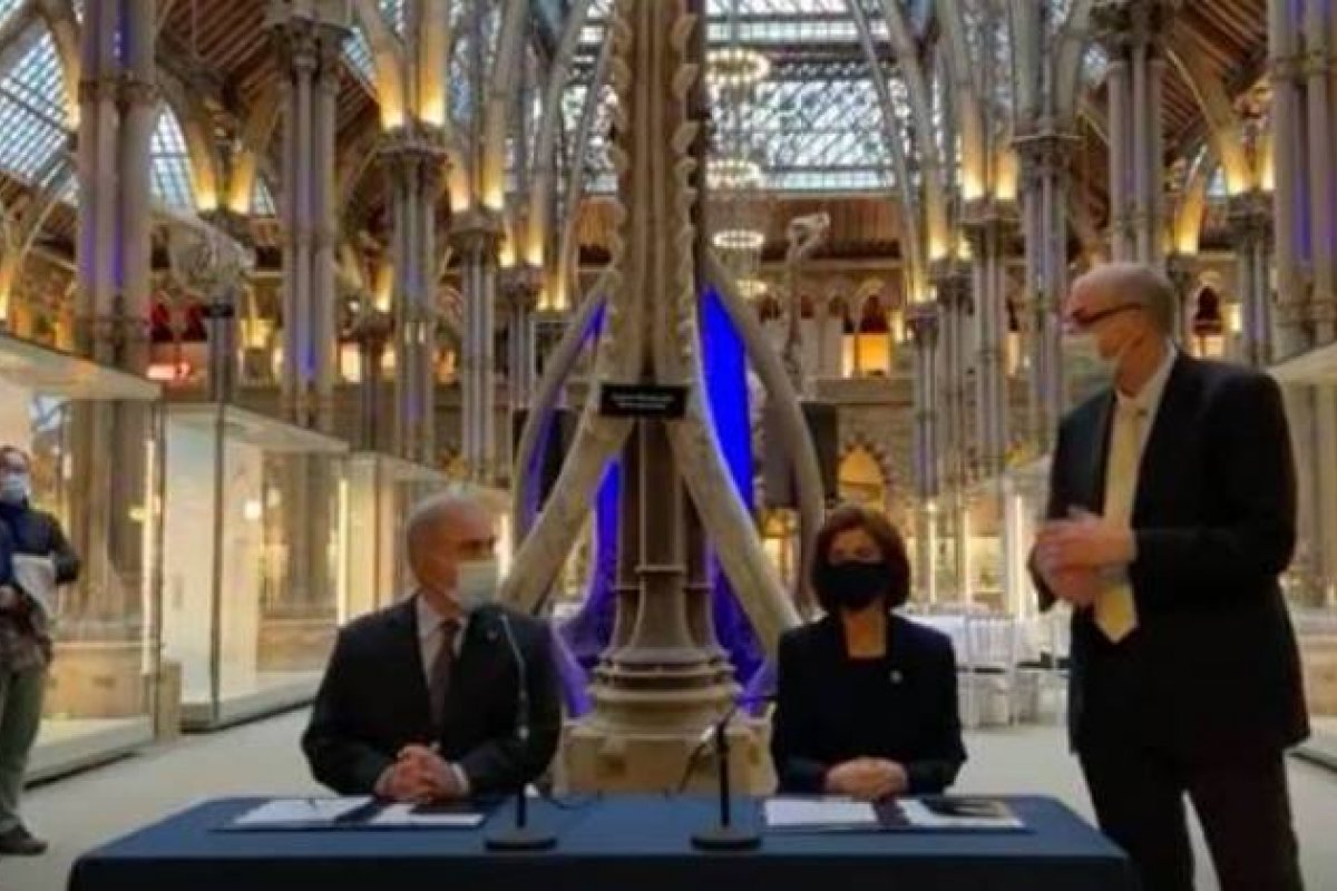 Marcelo Queiroga diz que Brasil terá unidade de pesquisa da Universidade de Oxford