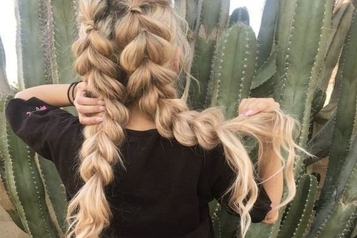 Nesta primavera, aposte nos penteados com tranças