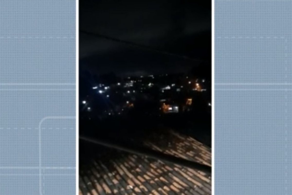 Moradores registram tiroteio no bairro de Periperi, no subúrbio de Salvador