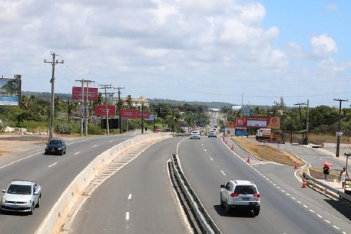 Feriado de Finados: mais de 184 mil veículos devem circular na BA-099