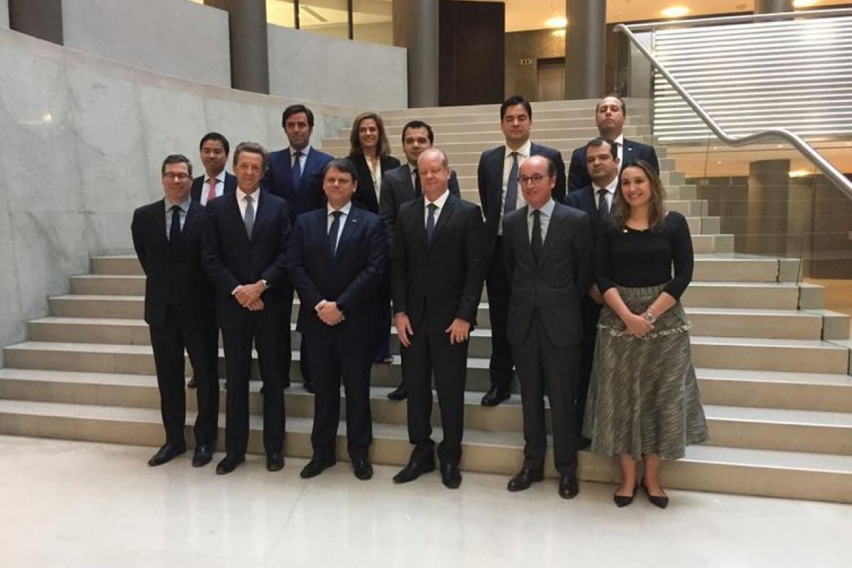 Governo apresentará projetos de concessão de portos, aeroportos e rodovias a espanhois