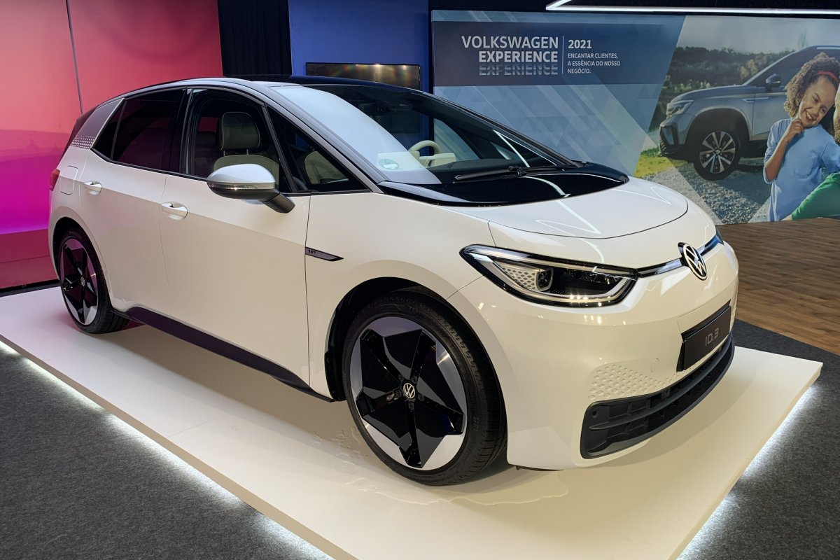 ID.3 e ID.4: Volkswagen mostra novos elétricos mas não diz quando vai lançar