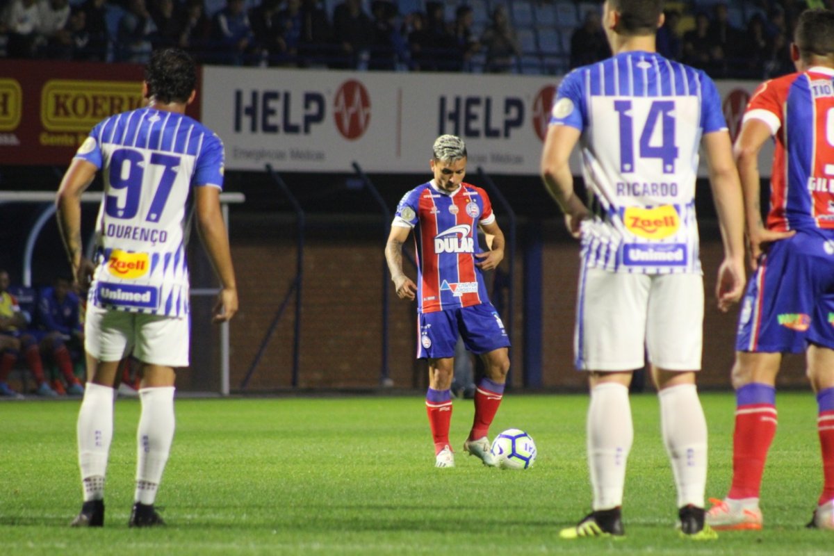 Bahia vence Avaí fora de casa e entra no G-6, que garante vaga à Libertadores em 2020