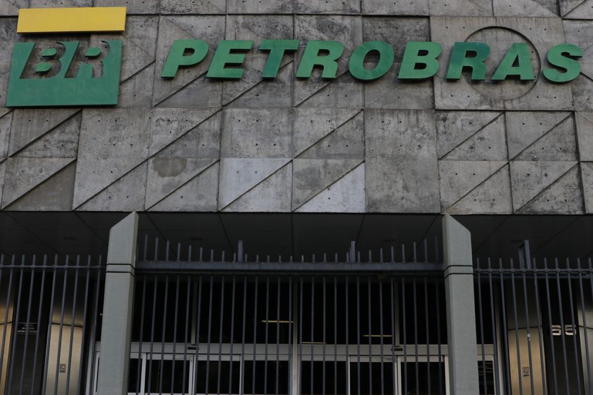 Petrobras lucra R$ 31 bi no terceiro trimestre deste ano