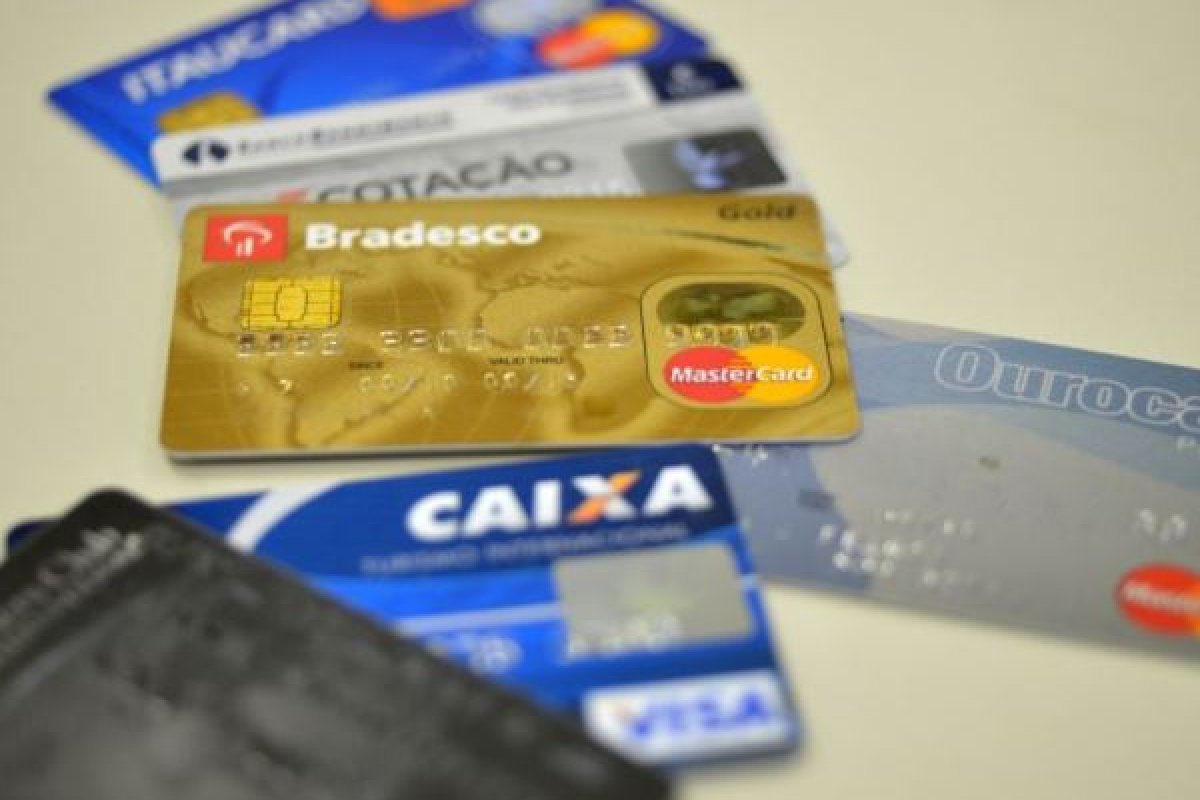 Fraudes contra clientes de bancos cresceram 165% no 1º semestre de 2021