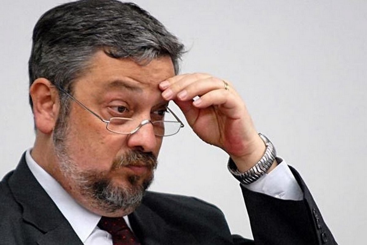 Petrobras aciona Justiça para interromper processos contra Antonio Palocci
