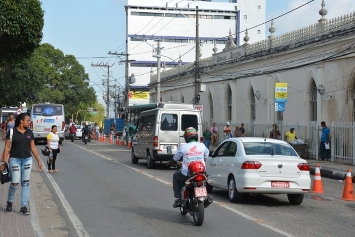 Começa nesta segunda (1º) fiscalização de trânsito por videomonitoramento, em Feira de Santana