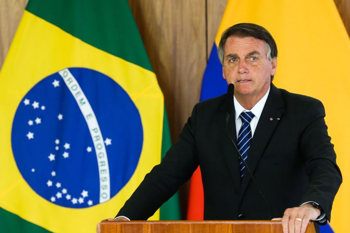Bolsonaro recebe título de Cidadão Honorário de cidade italiana