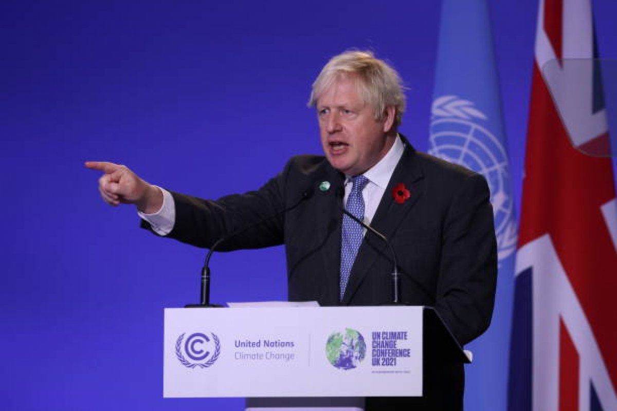 'Gerações futuras não vão nos perdoar se falharmos', disse Boris Johnson na abertura da COP26