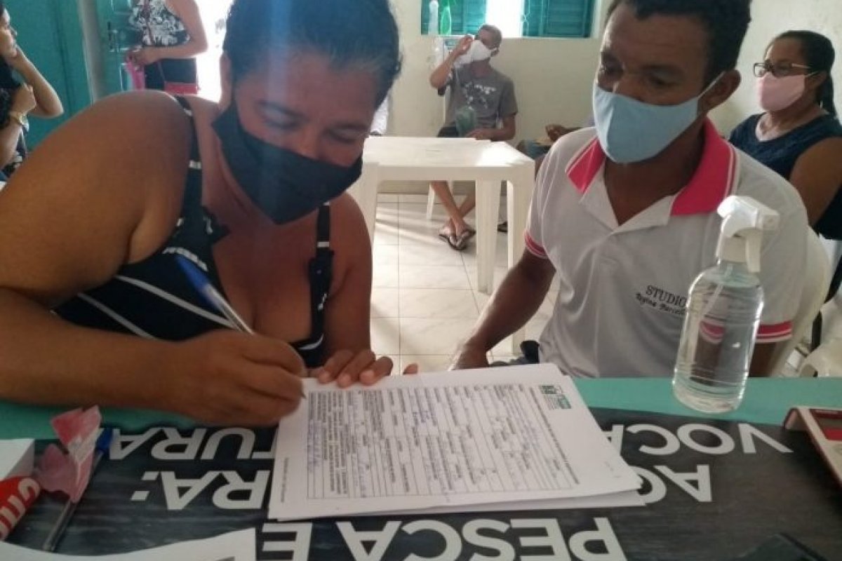 Pescadores e marisqueiras de Bom Jesus da Lapa recebem Declaração de Aptidão ao Pronaf