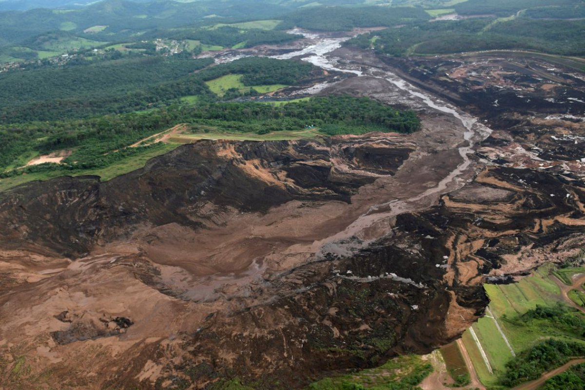 Produção industrial brasileira cresce 0,8% em agosto após três meses em queda