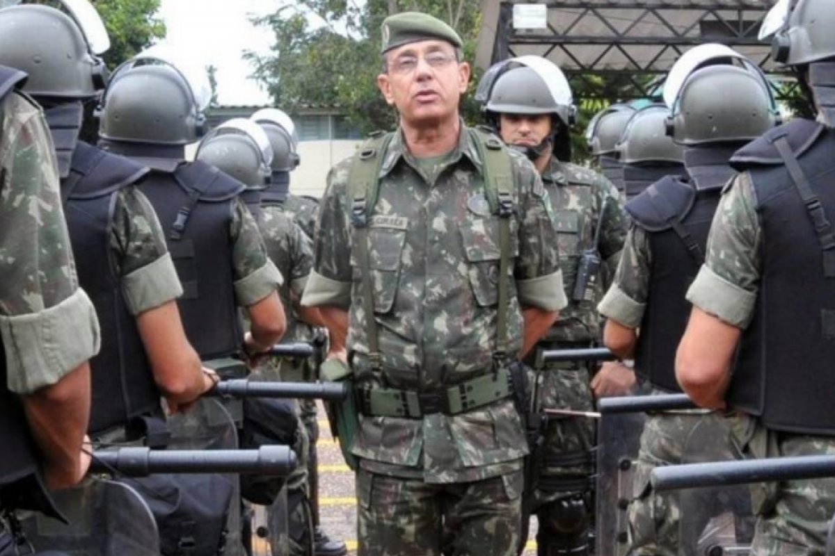 General João Carlos Jesus Corrêa é demitido na manhã desta terça-feira (1)