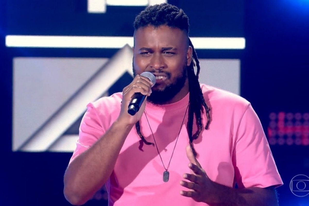 Sucesso! Baiano Danilo Moreno conquista jurados do The Voice