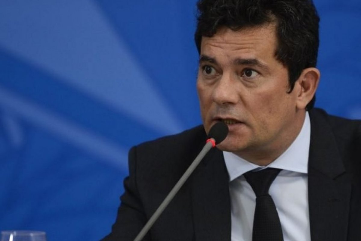 Moro confirma filiação ao Podemos