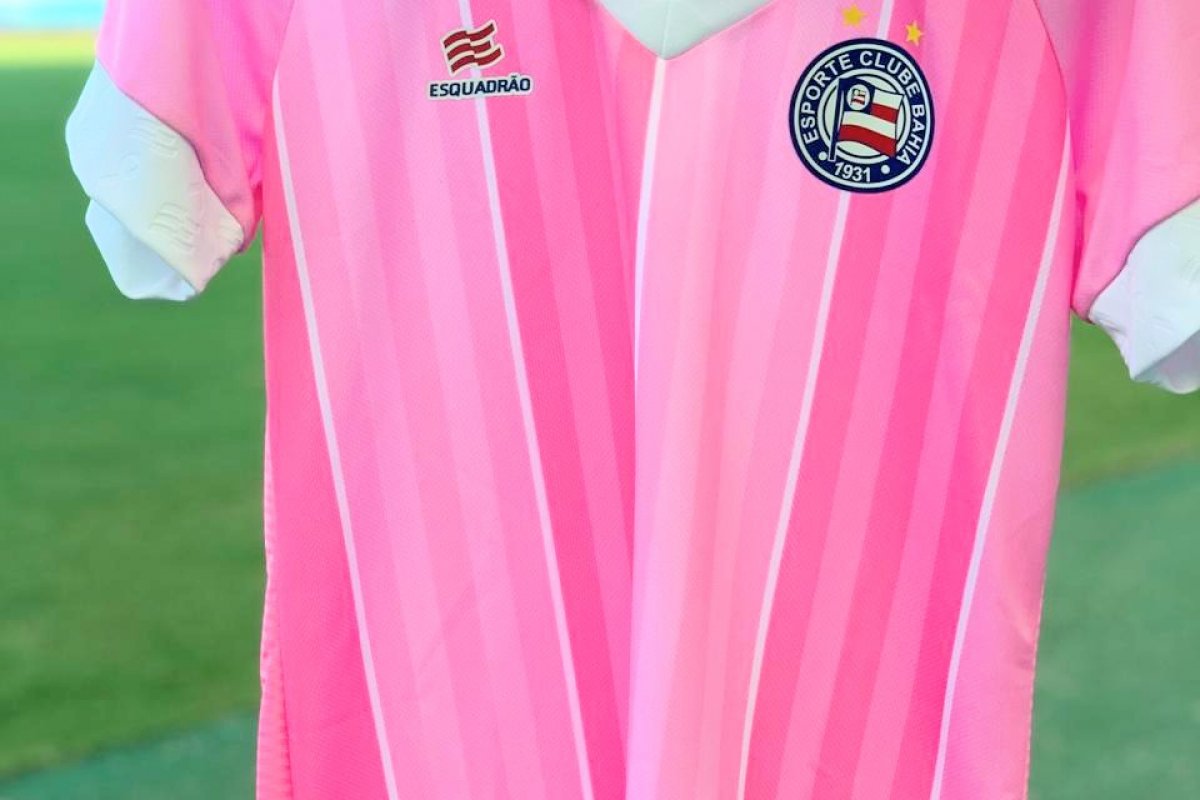 Bahia anuncia venda de camisa para o Outubro Rosa