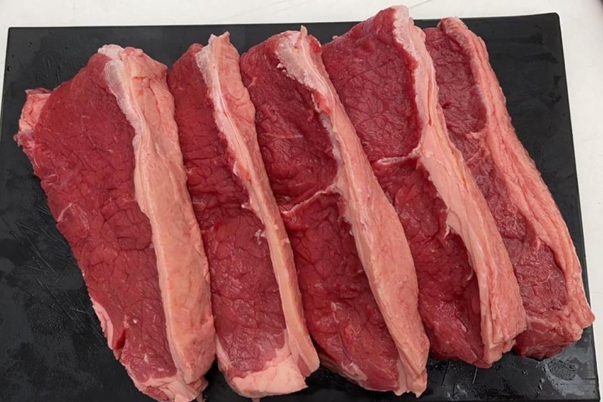 Brasil exportou em outubro 82,18 mil toneladas de carne bovina, o menor volume desde junho de 2018, diz Secex