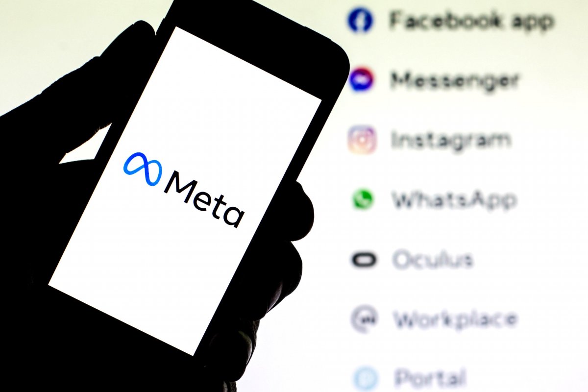 WhatsApp passa a exibir novo nome do Facebook