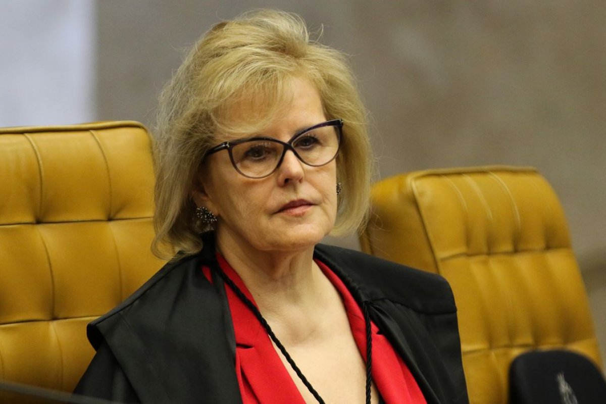 Rosa Weber suspende pagamentos feitos por meio de 'orçamento secreto'