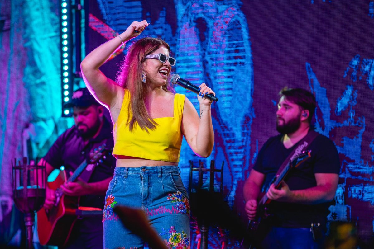 Velório de Marília Mendonça é realizado em Goiânia