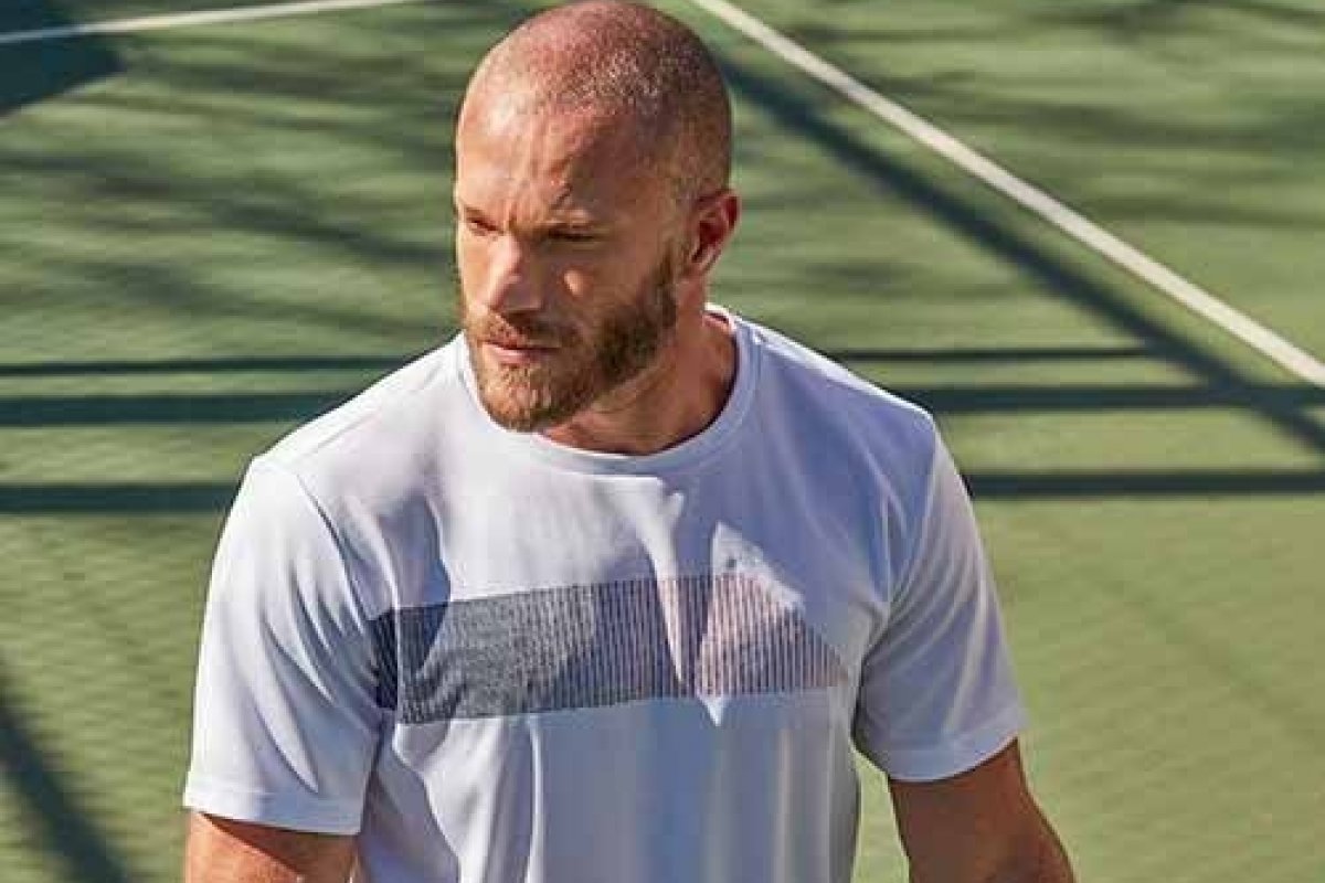 Renner apresenta sua nova coleção esportiva